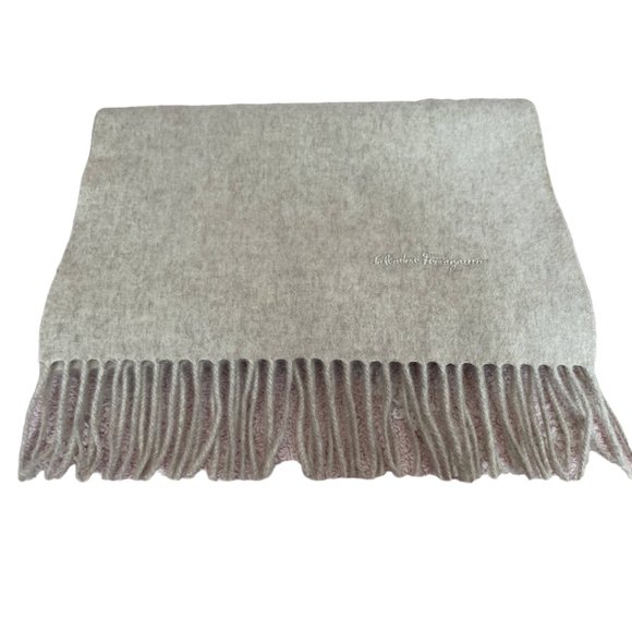 Salvatore Ferragamo Cashmere Fringe Long Wrap Scarf Oatmeal - Picture 5 of 5